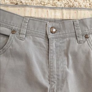 Men’s light grey Hiltl pants. Size 48(EUR)